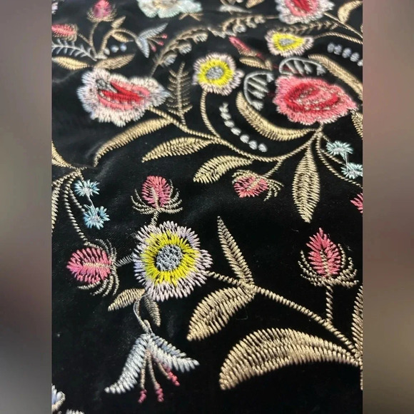 Floral Embroidered Velvet Mini Skirt twee whimsigoth folk grunge bohemian - Picture 5 of 11